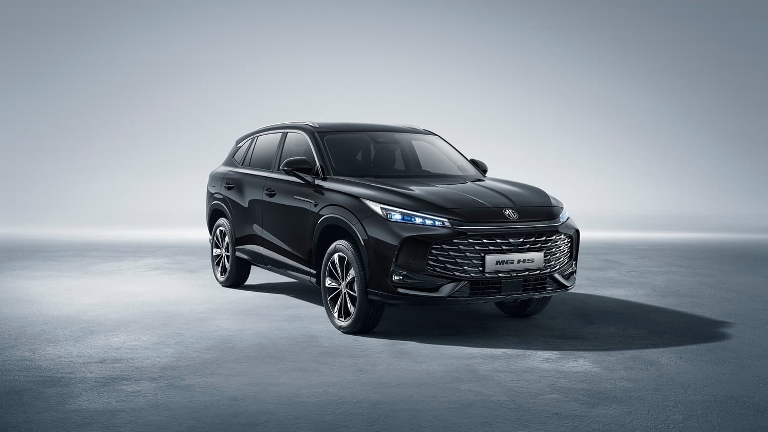 MG NEW HS available at Minadi Autos Victoria Island Lagos